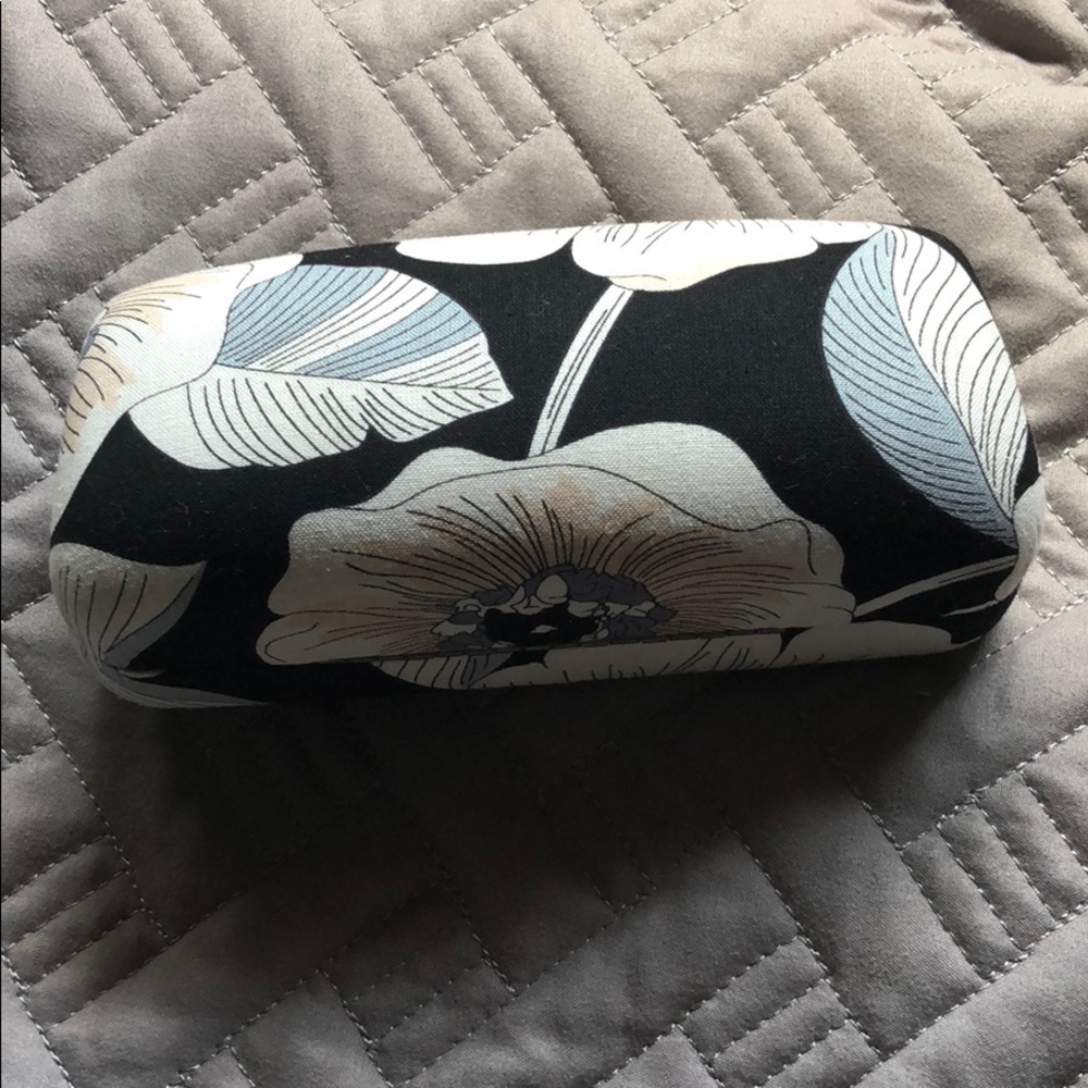 Vera Bradley Eyeglass Case NWOT